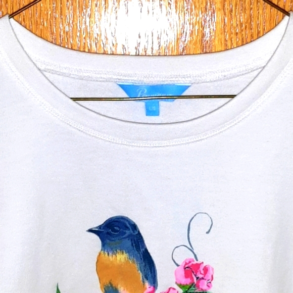 Off-White Sweater with Colorful Bird Design NWOT - Picture 3 of 8